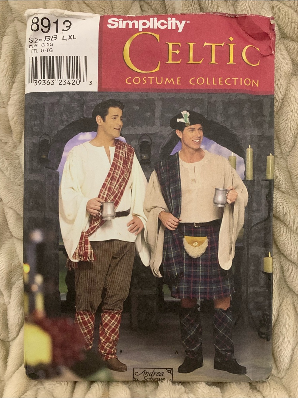 Vintage Simplicity Men’s Celtic Costume Pattern. Uncut. From 1999. Size L, XL